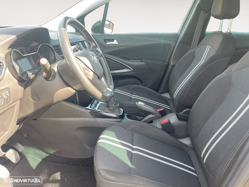 Opel Crossland 1.2 T Design & Tech - 9