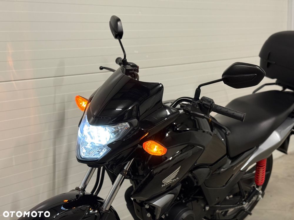 Honda CB - 22
