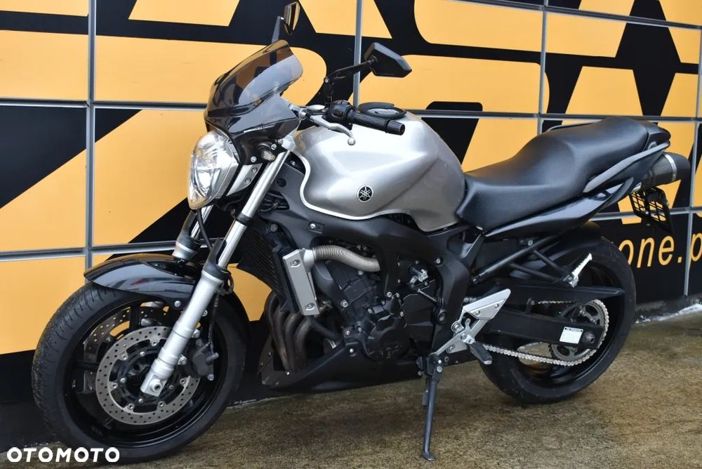 Yamaha FZ6 - 7