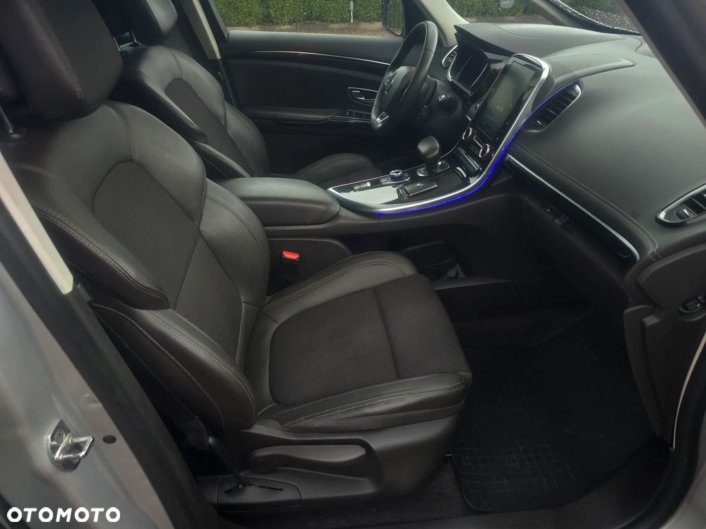 Renault Espace 1.6 dCi Energy Initiale Paris EDC 7os - 21