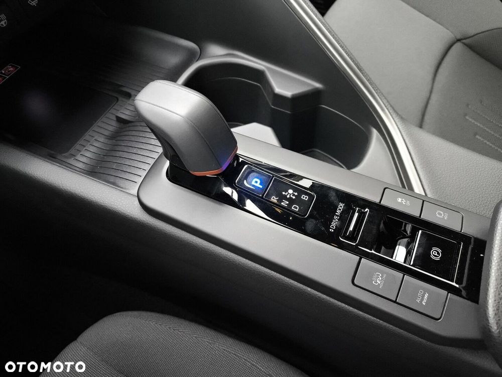 Toyota C-HR - 24