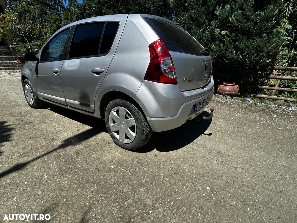 Dacia Sandero - 3