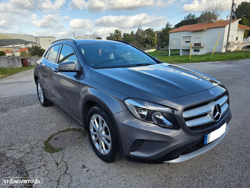 Mercedes-Benz GLA 180 CDI Urban - 9