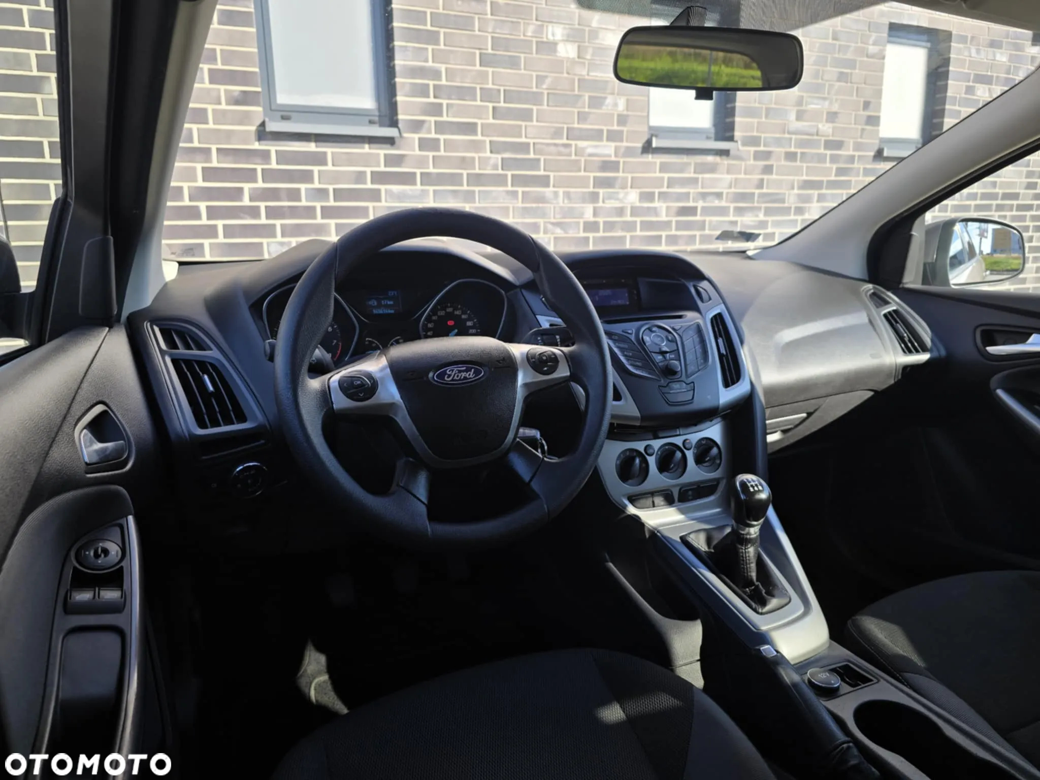 Ford Focus 1.0 EcoBoost 99g Start-Stopp-System Business Edition - 29