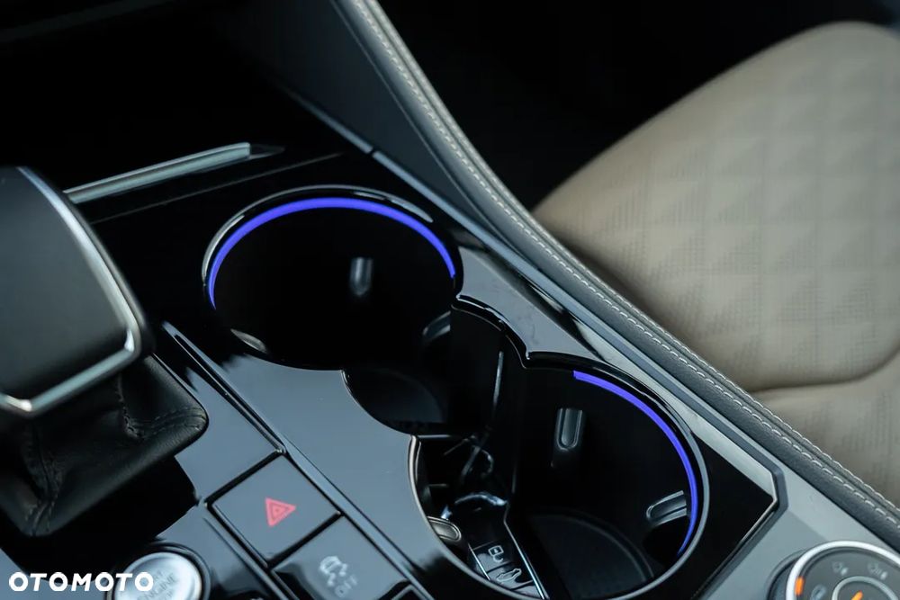 Volkswagen Touareg 3.0 V6 TDI 4Motion DPF Automatik R-Line - 20