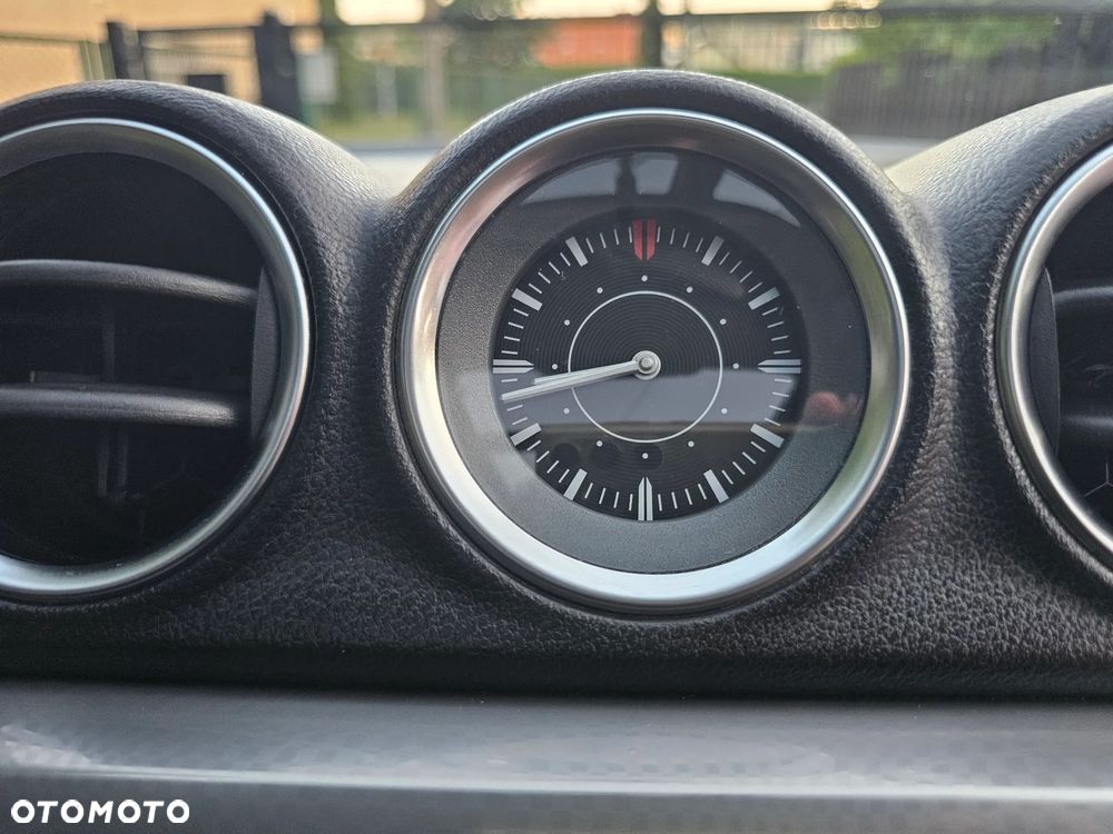 Suzuki Vitara 1.6 (4x4) Allgrip Comfort+ - 27