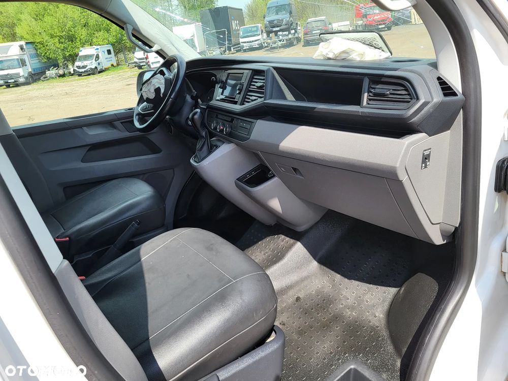 Volkswagen Transporter - 23