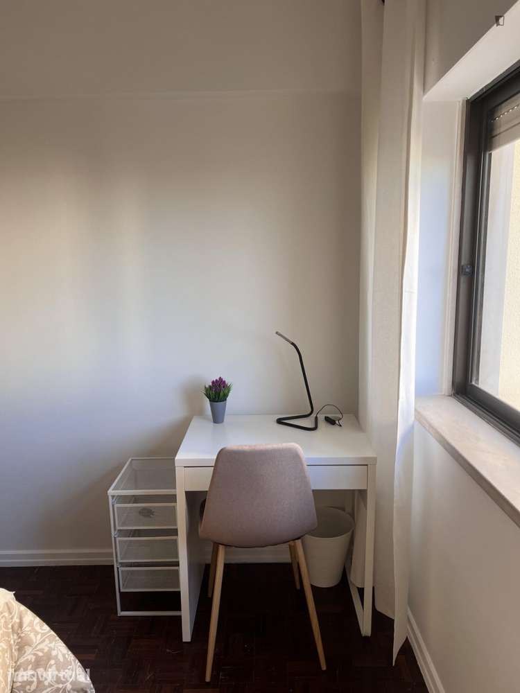 Quarto - localizado em Sacavém Lisbon - Grande imagem: 3/19