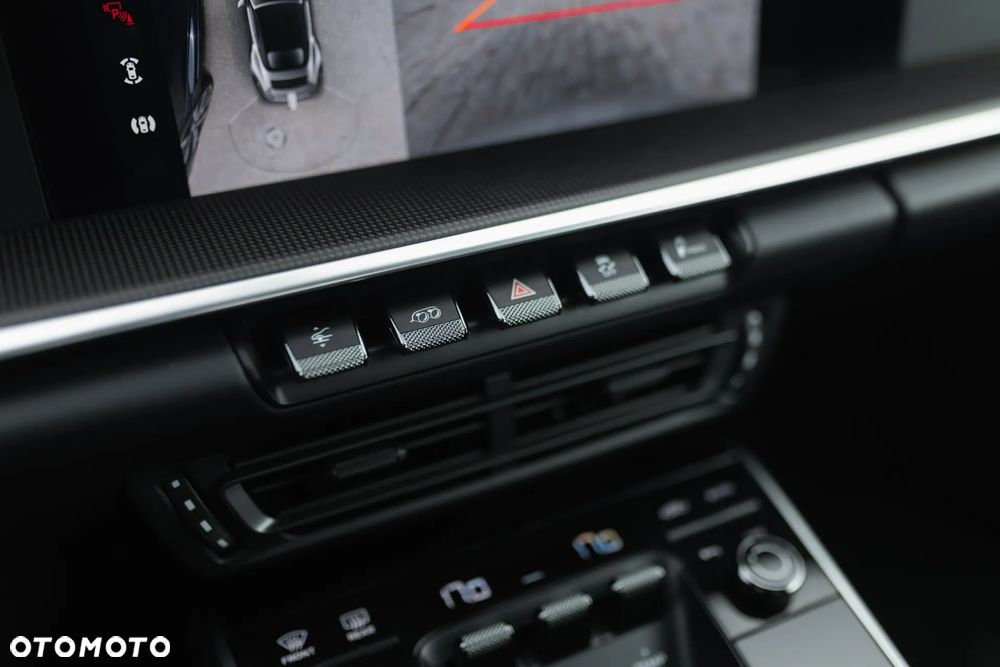 Porsche 911 Turbo S - 25