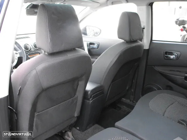 Nissan Qashqai +2 1.5 dCi Tekna Pele Choc +Navi - 38