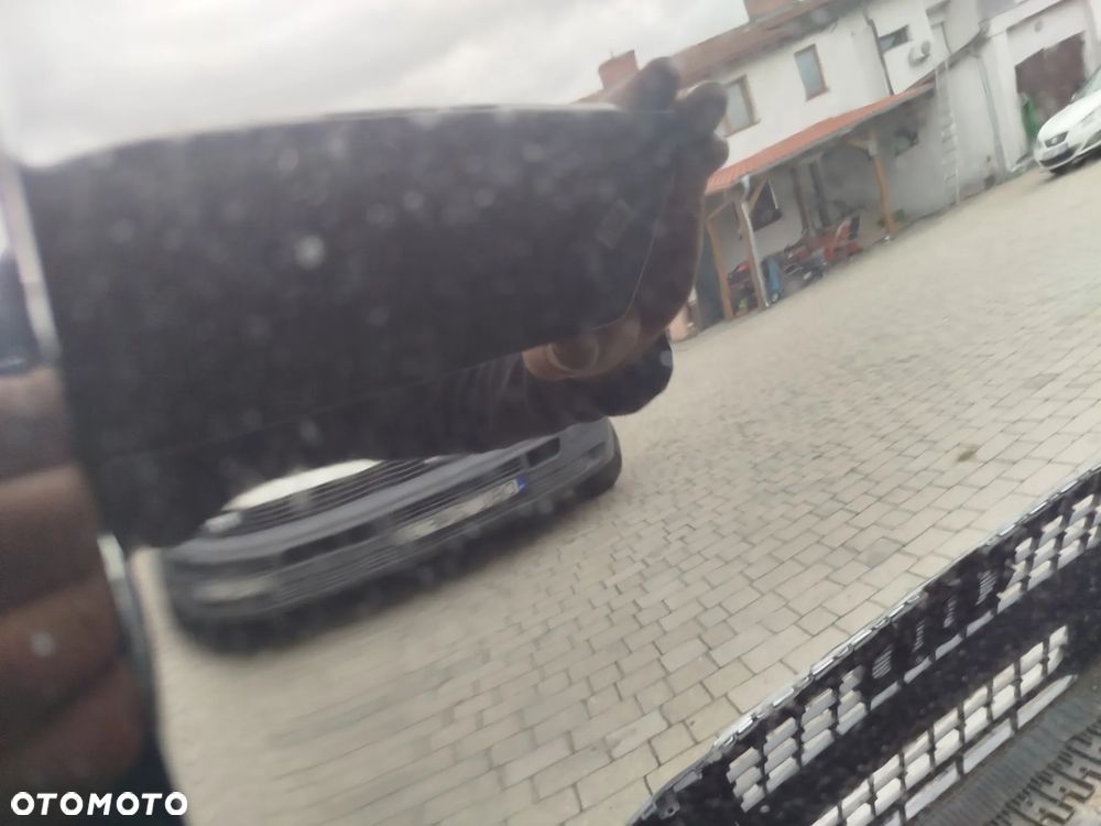 Audi A4 B8 maska przednia plus zderzak Xenon LZ9Y - 9