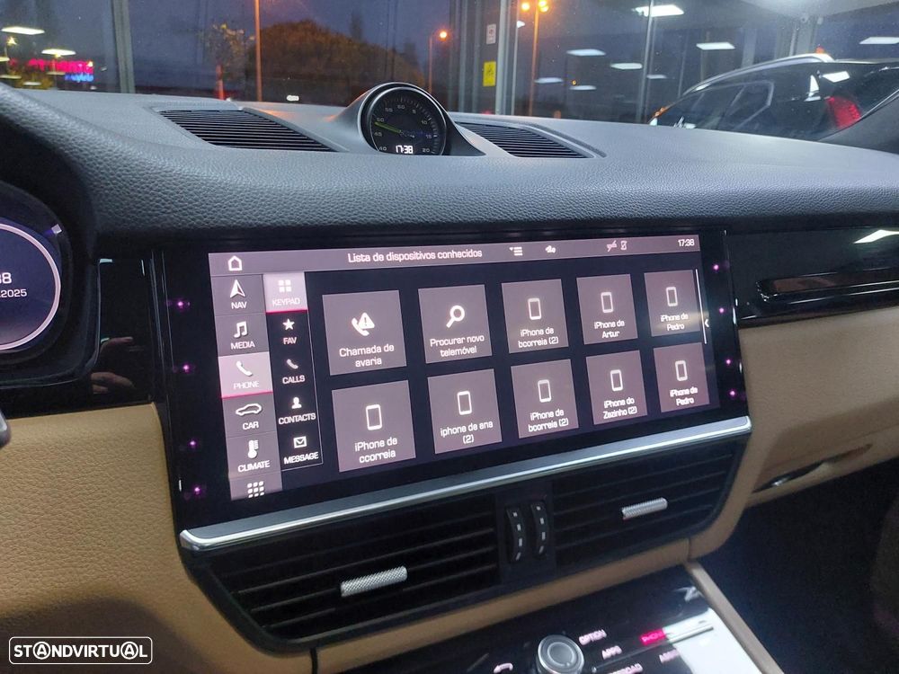 Porsche Cayenne Coupé E-Hybrid - 37