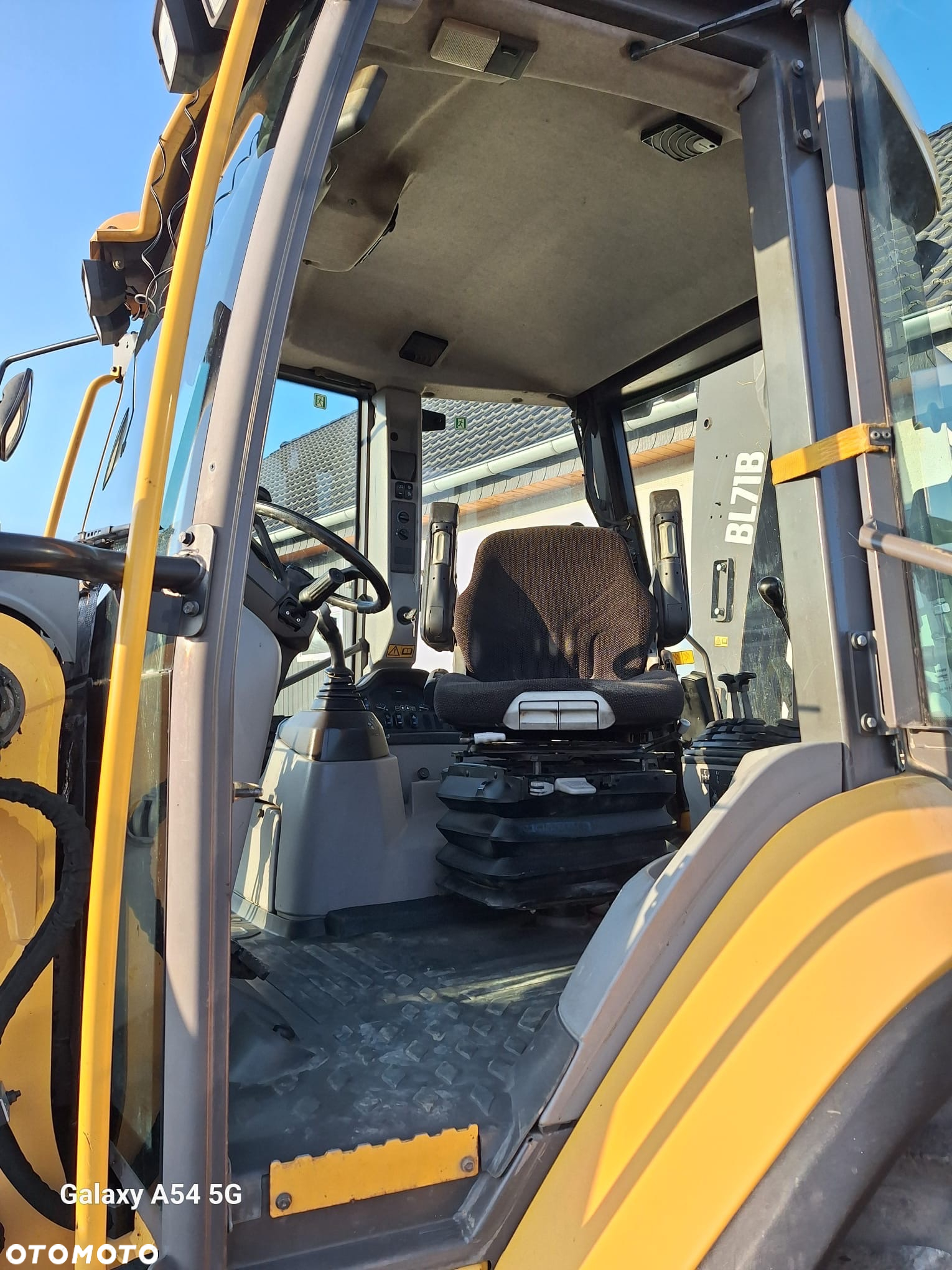 Volvo BL71 - 8