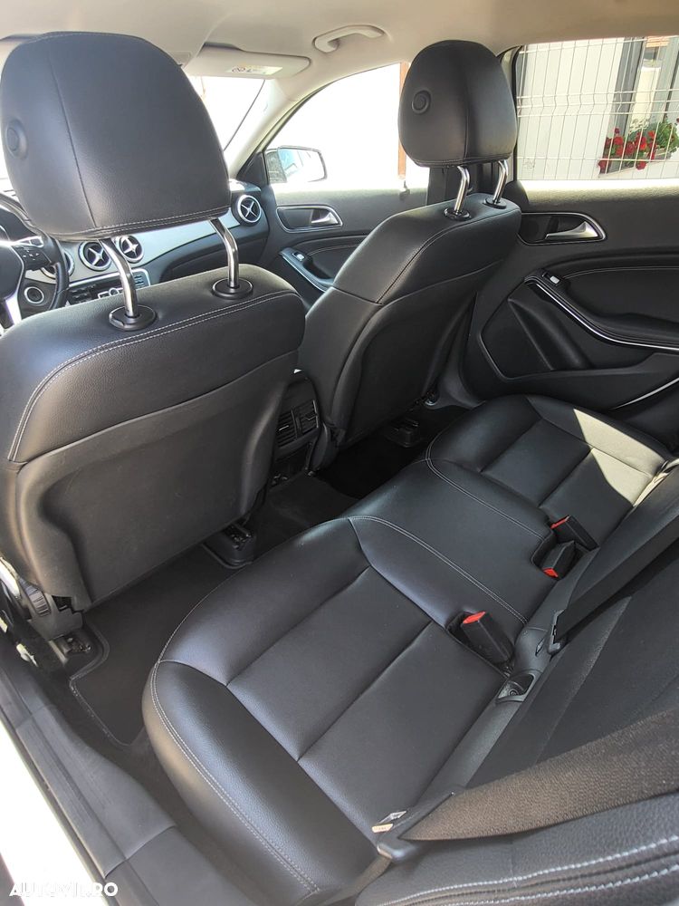 Mercedes-Benz GLA 220 CDI 4MATIC Aut. - 8