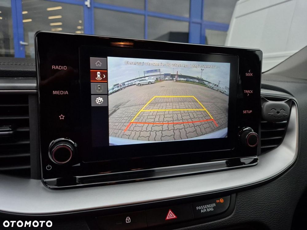 Kia Ceed 1.5 T-GDI M - 20