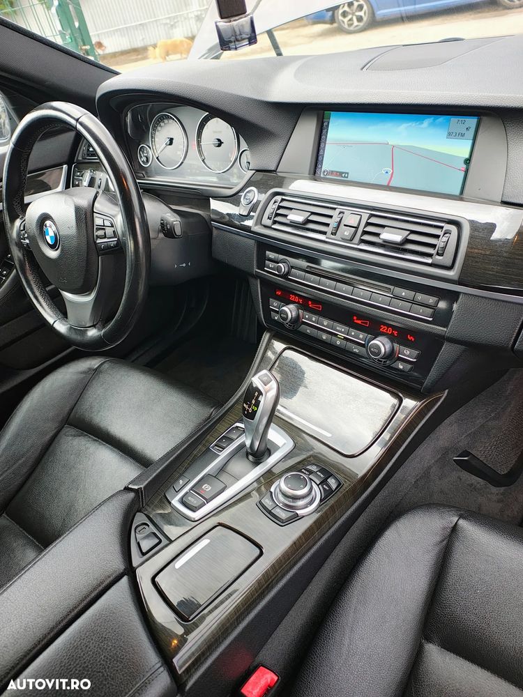 BMW Seria 5 520d Aut. Luxury Line - 6