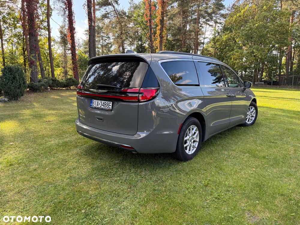Chrysler Pacifica - 20