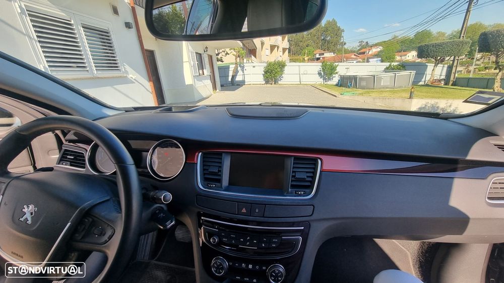 Peugeot 508 RXH 2.0 HDi Hybrid4 Limited Edition 2-Tronic - 14