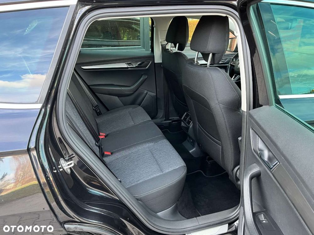 Skoda Karoq 1.5 TSI DSG Sportline - 27