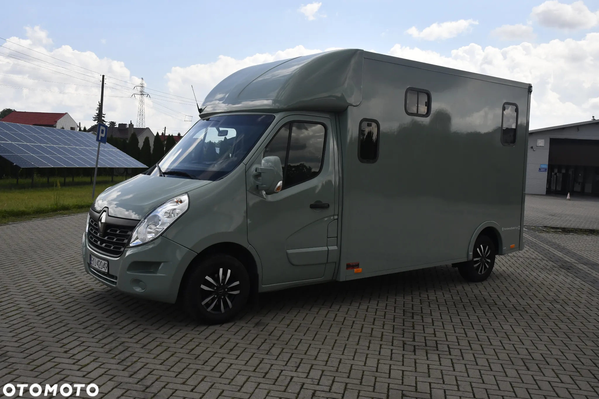 Renault Master Koniowóz - 8