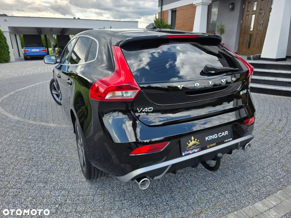Volvo V40 D3 Geartronic RDesign - 11