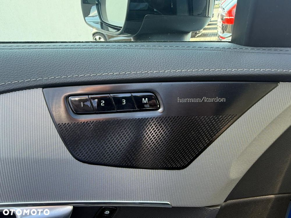Volvo XC 90 - 14