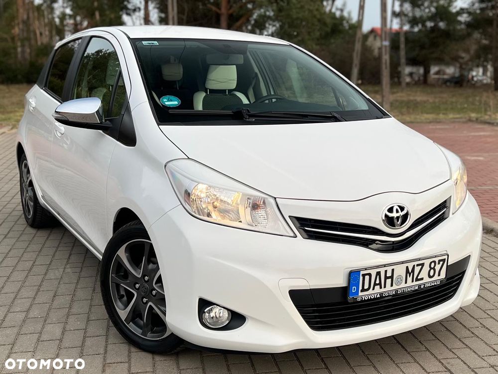 Toyota Yaris - 4