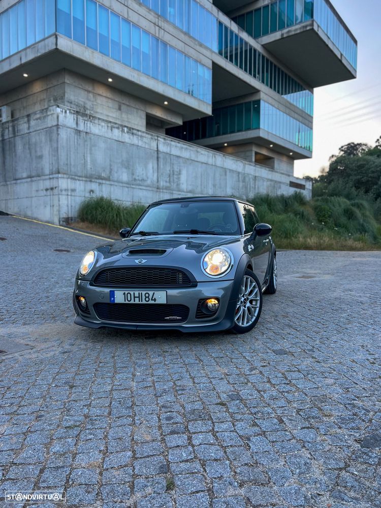 MINI 3 Portas John Cooper Works - 1