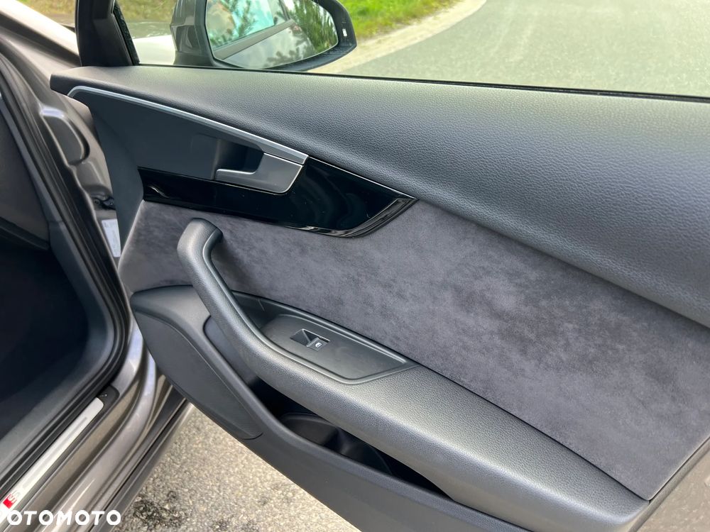 Audi A4 Avant 40 TDI mHEV Quattro S tronic - 28