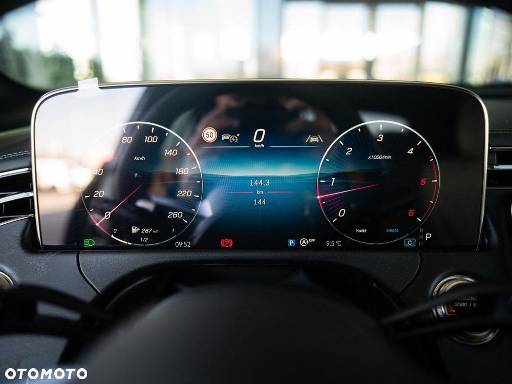 Mercedes-Benz Klasa E - 19