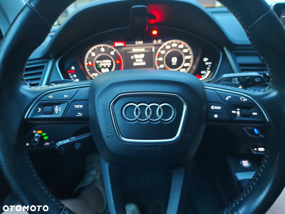 Audi Q5 2.0 TDI Quattro Design S tronic - 28