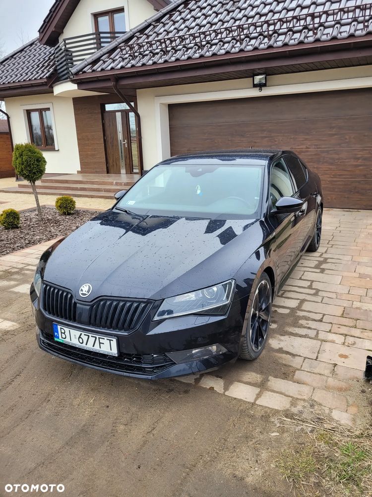 Skoda Superb 2.0 TDI Sportline DSG - 1