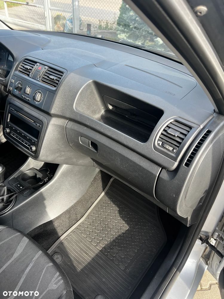 Skoda Roomster - 10