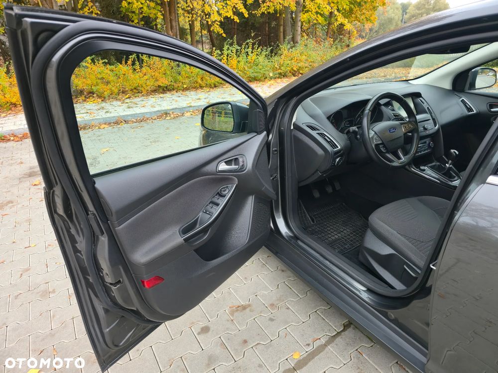 Ford Focus - 9
