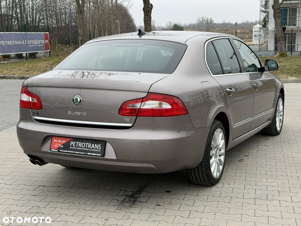 Skoda Superb - 12