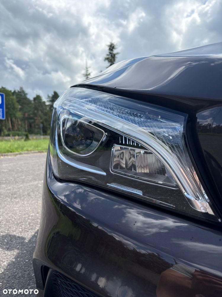 Mercedes-Benz CLA 220 d AMG Line 8G-DCT - 9