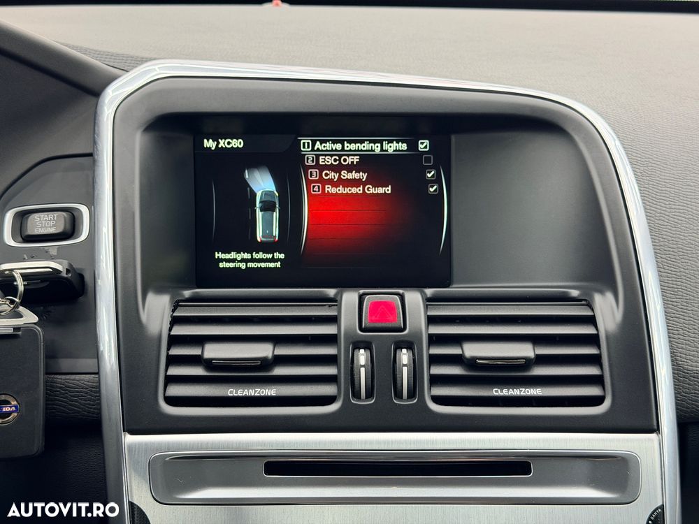 Volvo XC 60 D3 Ocean Race - 31