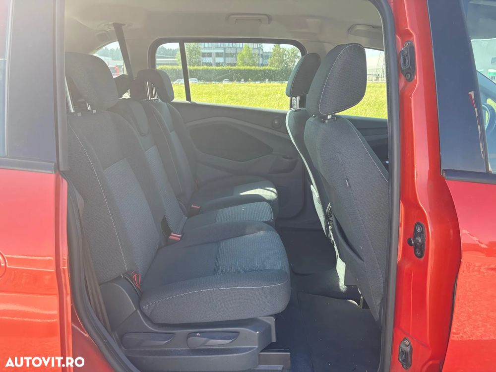 Ford Grand C-Max 1.6 TDCi Titanium - 4