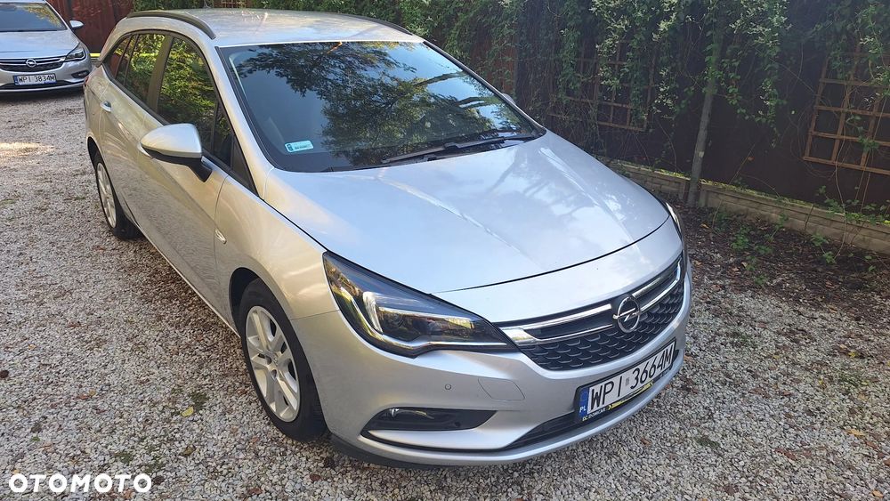Opel Astra - 9