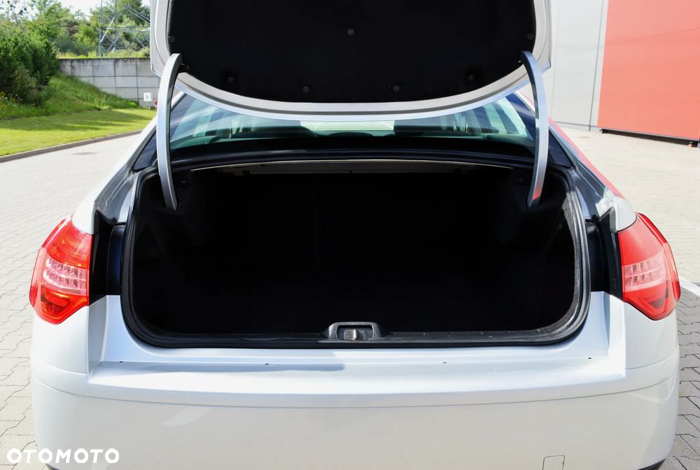 Citroën C5 2.0 16V Confort - 31
