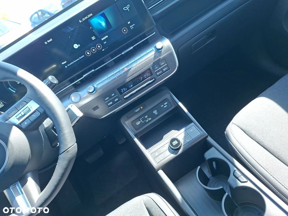 Hyundai Kona 65kWh Executive - 15