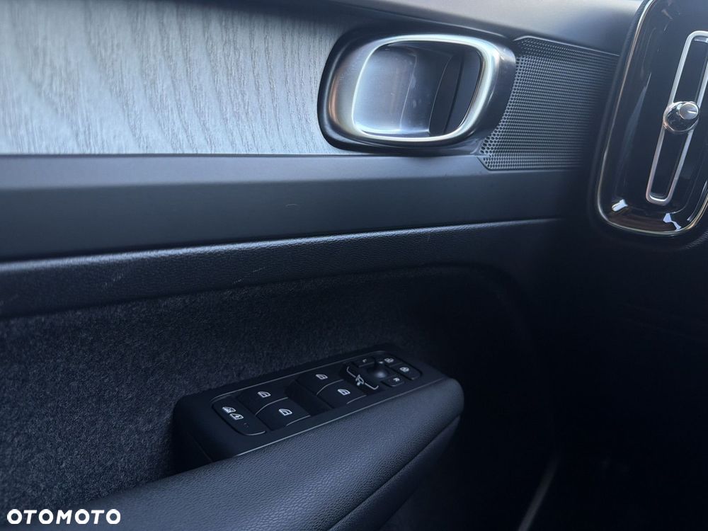 Volvo XC 40 - 15