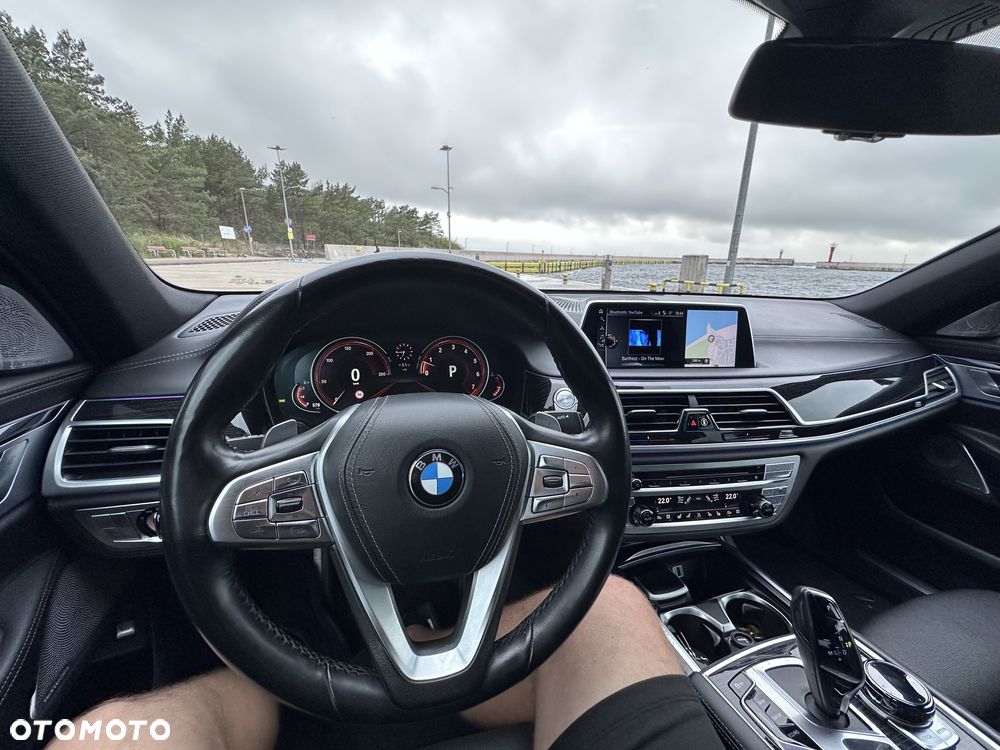 BMW Seria 7 - 7