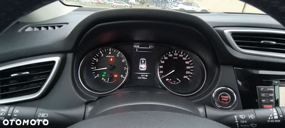 Nissan Qashqai 1.2 DIG-T N-Connecta EU6 - 13
