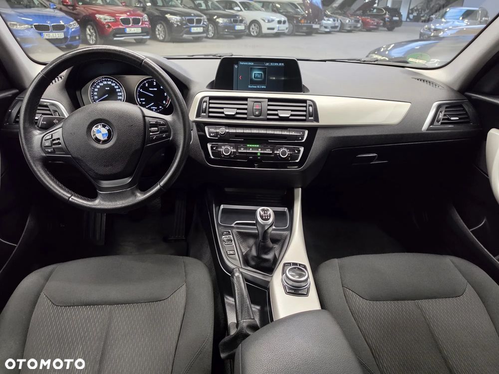 BMW Seria 1 116d EfficientDynamics Edition Sport Line - 22