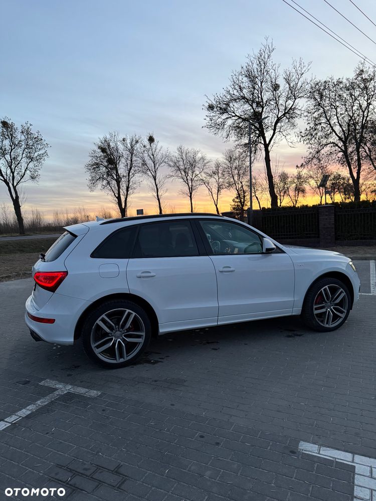 Audi SQ5 - 5