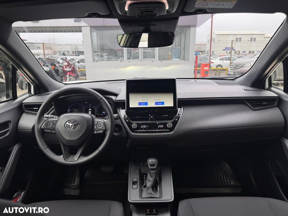 Toyota Corolla Cross - 21