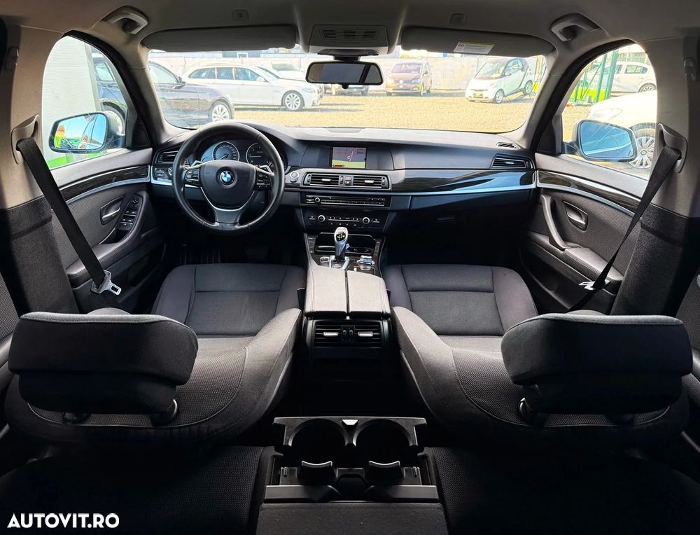 BMW Seria 5 520d Touring Aut. - 25