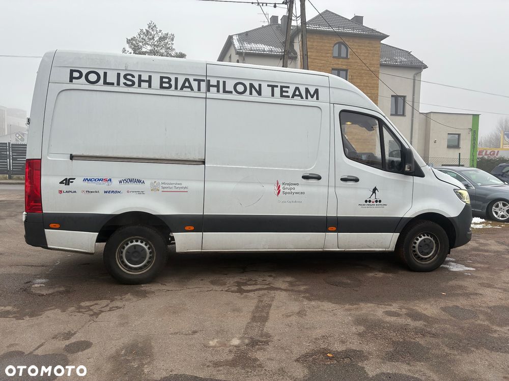 Mercedes-Benz SPRINTER - 4