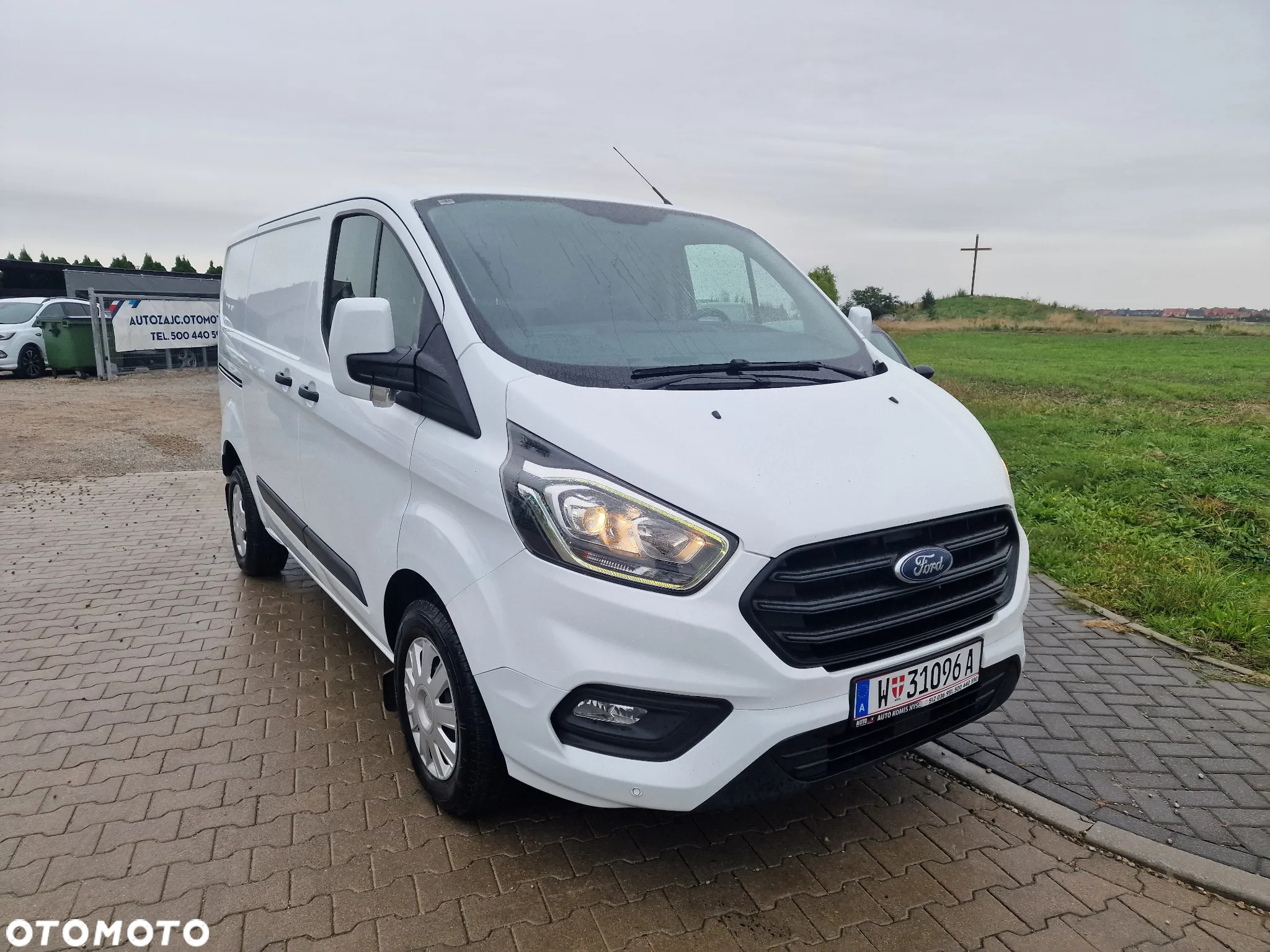 Ford Transit Custom - 9
